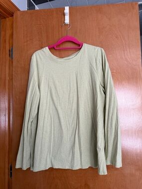 J. Jill Sage Green Long Sleeve Crewneck Tee